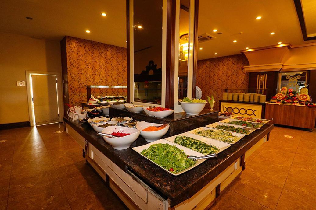 Throne Beach Resort & Spa Manavgat Exteriör bild