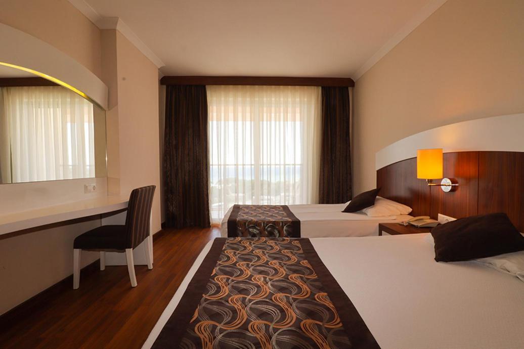 Throne Beach Resort & Spa Manavgat Exteriör bild